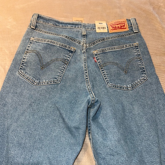 Women's Levi's Ribcage Straight Ankle Jeans Size 30 NWT - Picture 5 of 7